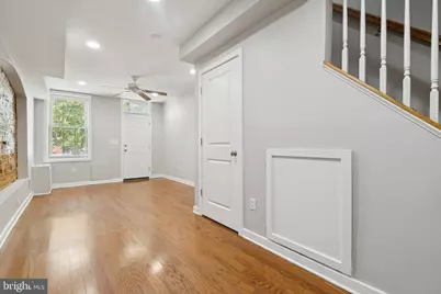 303 S Washington Street S, Baltimore, MD 21231 - Photo 16