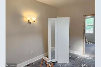 18 S East Avenue, Baltimore, MD 21224 - Photo 12