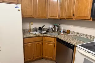 3737 Clarks Ln, Baltimore, MD 21215 - Photo 18