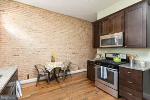 237 E 25th St, Baltimore, MD 21218 - Photo 12