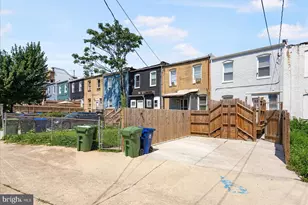 2627 Loyola Northway, Baltimore, MD 21215 - Photo 40