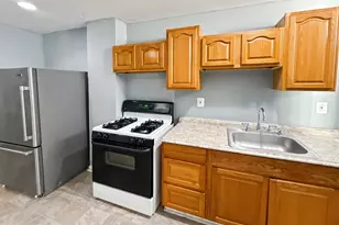 2934 McElderry St, Baltimore, MD 21205 - Photo 8