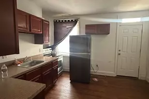 2704 Mura St, Baltimore, MD 21213 - Photo 6