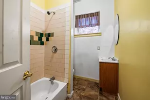 807 Whitelock St, Baltimore, MD 21217 - Photo 16