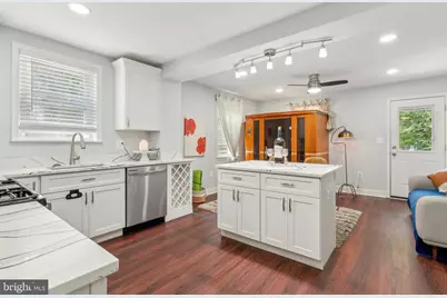 202 E Lafayette Avenue, Baltimore, MD 21202 - Photo 10