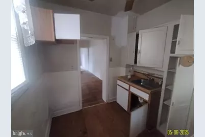 608 Chestnut Hill Avenue, Baltimore, MD 21218 - Photo 10