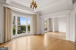 700 Washington Pl, Baltimore, MD 21201 - Photo 18