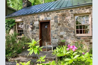 6240 Woodcrest Avenue, Baltimore, MD 21209 - Photo 4