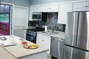 2409 Keyworth Ave, Baltimore, MD 21215 - Photo 8