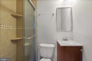 3215 Fleet St, Baltimore, MD 21224 - Photo 20