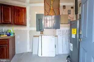 1001 S Carey St, Baltimore, MD 21223 - Photo 58