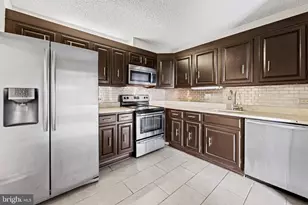 4100 N Charles Street N, Baltimore, MD 21218 - Photo 10