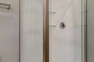 3600 Keswick Rd, Baltimore, MD 21211 - Photo 22