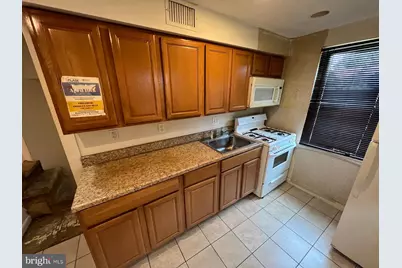 2817 Bookert Drive, Baltimore, MD 21225 - Photo 6