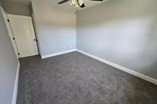 940 E 41st St, Baltimore, MD 21218 - Photo 24