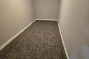 940 E 41st St, Baltimore, MD 21218 - Photo 42