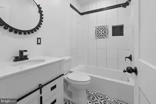 2002 E Lafayette Ave, Baltimore, MD 21213 - Photo 18