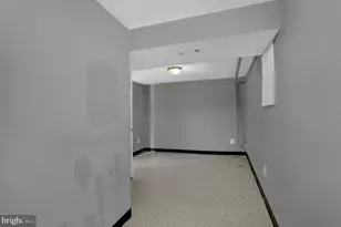 1501 N Payson Street N, Baltimore, MD 21217 - Photo 26