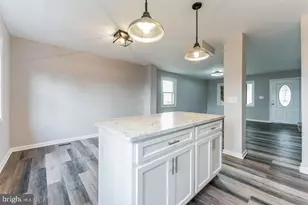 4011 Mortimer Ave, Baltimore, MD 21215 - Photo 10