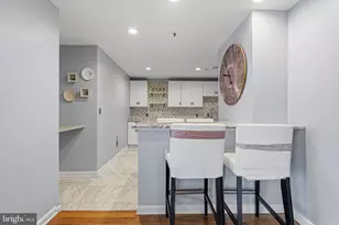 10 E Lee St, Baltimore, MD 21202 - Photo 8