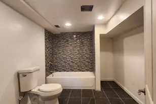 1423 E Lanvale St, Baltimore, MD 21213 - Photo 16