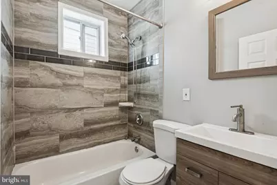 210 S Loudon Avenue, Baltimore, MD 21229 - Photo 18