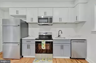 2400 W Lafayette Ave, Baltimore, MD 21216 - Photo 14