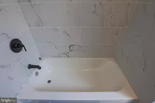 3300 Elmley Ave, Baltimore, MD 21213 - Photo 36