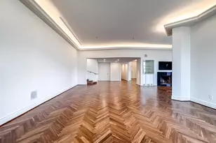 10 E Lee St, Baltimore, MD 21202 - Photo 18