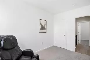 709 E 30th St, Baltimore, MD 21218 - Photo 14