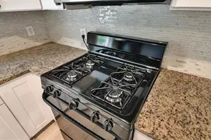 6700 Hudson St, Baltimore, MD 21224 - Photo 12