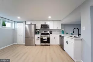 2841 E Federal St, Baltimore, MD 21213 - Photo 16