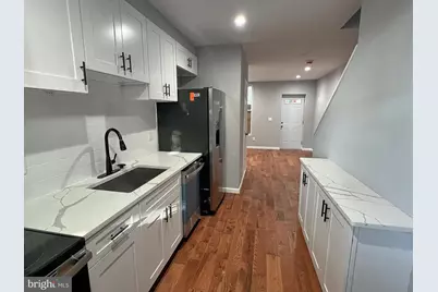 220 Montford Avenue N, Baltimore, MD 21224 - Photo 4