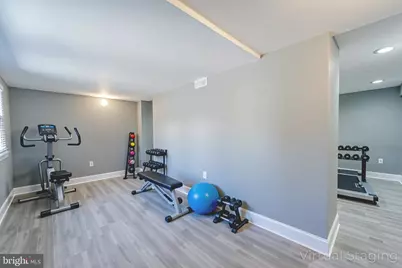 4225 Park Heights Avenue, Baltimore, MD 21215 - Photo 8