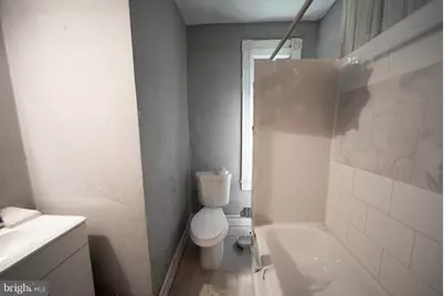 2869 Woodbrook Avenue, Baltimore, MD 21217 - Photo 12