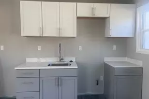 4100 Colborne Rd, Baltimore, MD 21229 - Photo 2