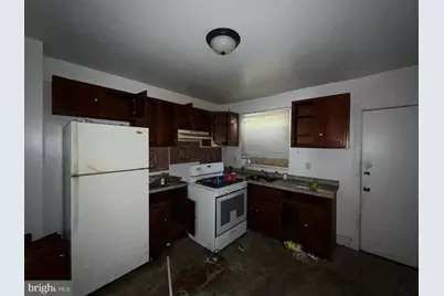 2424 Wilkens Avenue, Baltimore, MD 21223 - Photo 6