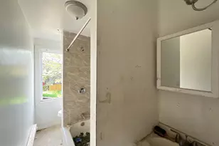 2424 Wilkens Ave, Baltimore, MD 21223 - Photo 16