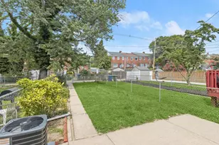 1102 Sherwood Ave, Baltimore, MD 21239 - Photo 38