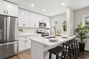 1102 Sherwood Ave, Baltimore, MD 21239 - Photo 10