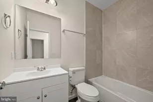 418 E 21st St, Baltimore, MD 21218 - Photo 16