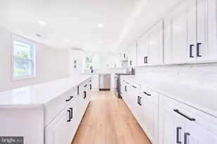 3511 Old Frederick Rd, Baltimore, MD 21229 - Photo 10