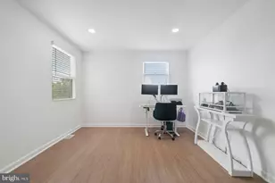 1221 E Oliver St, Baltimore, MD 21202 - Photo 14