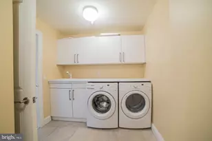 801 Key Hwy, Baltimore, MD 21230 - Photo 14