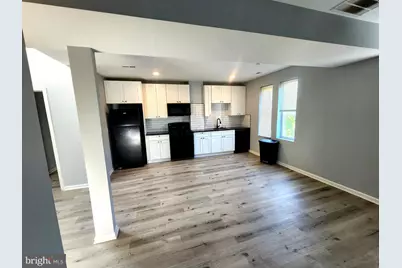 352 E University Parkway #3, Baltimore, MD 21218 - Photo 4