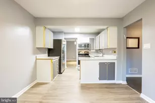 2835 Baneberry Ct, Baltimore, MD 21209 - Photo 14
