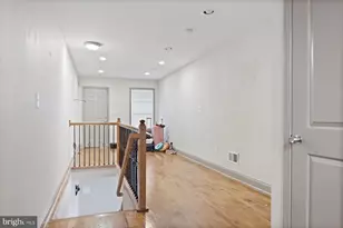 2209 Mullikin St, Baltimore, MD 21231 - Photo 8