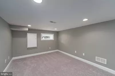 802 S Highland Avenue, Baltimore, MD 21224 - Photo 28
