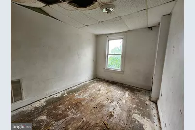 615 N Clinton Street, Baltimore, MD 21205 - Photo 8