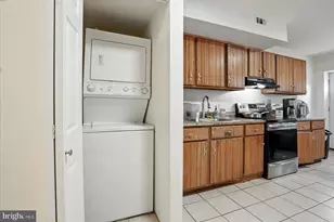 1021 N Caroline St, Baltimore, MD 21205 - Photo 12